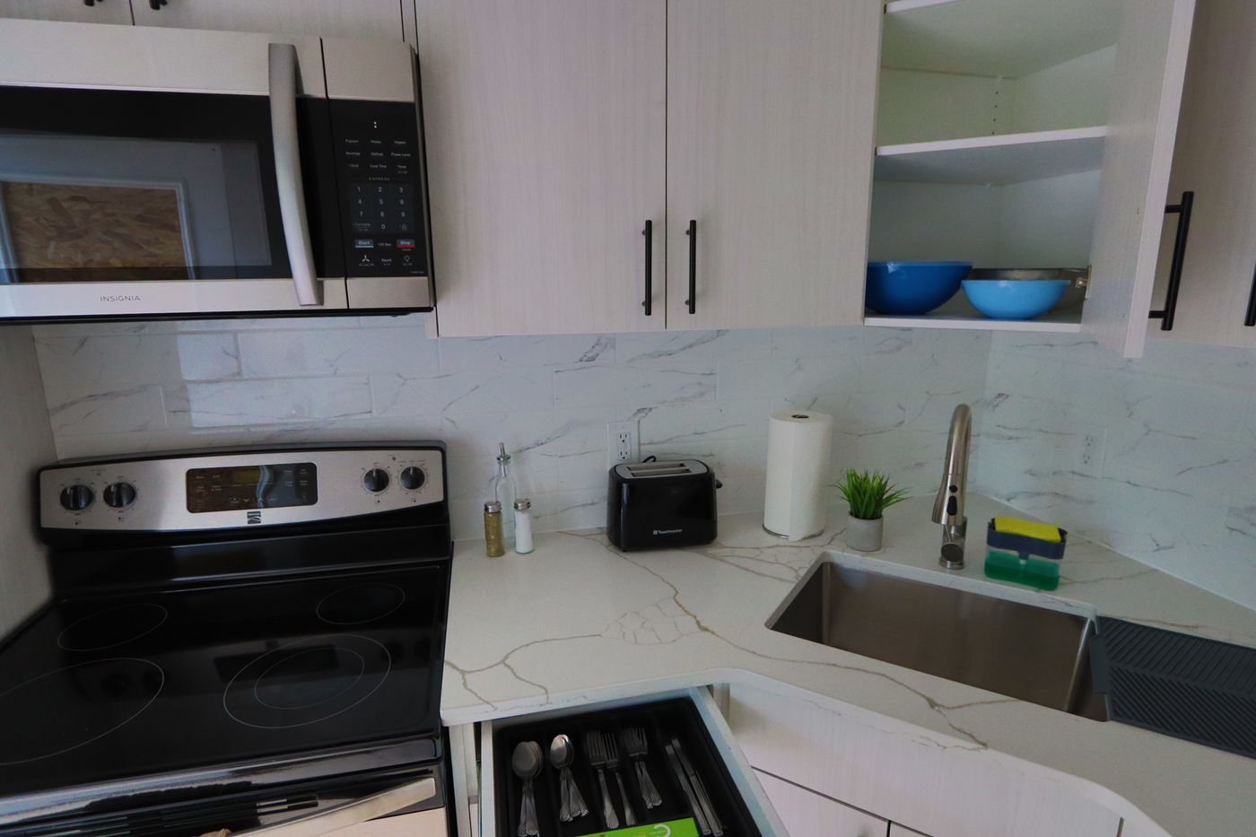 Airbnb room 4