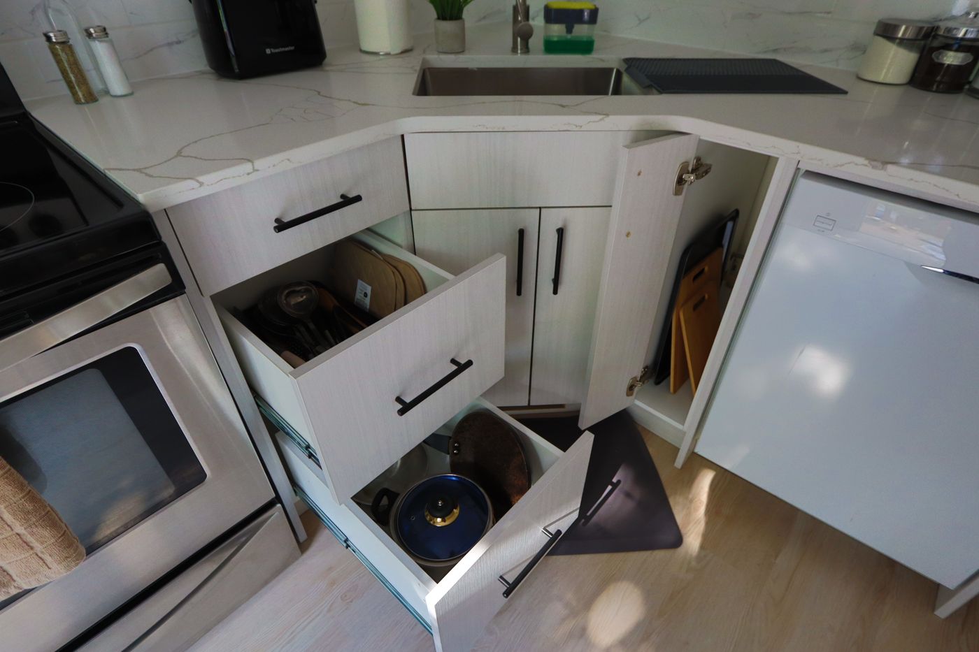 Airbnb room 6