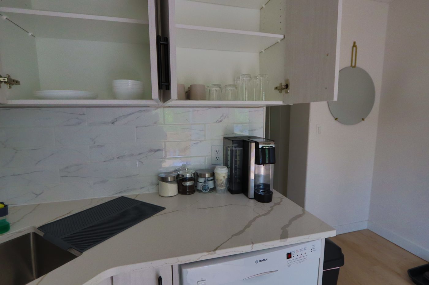 Airbnb room 8